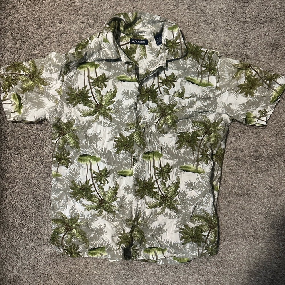 Men’s medium puritan button up shirt